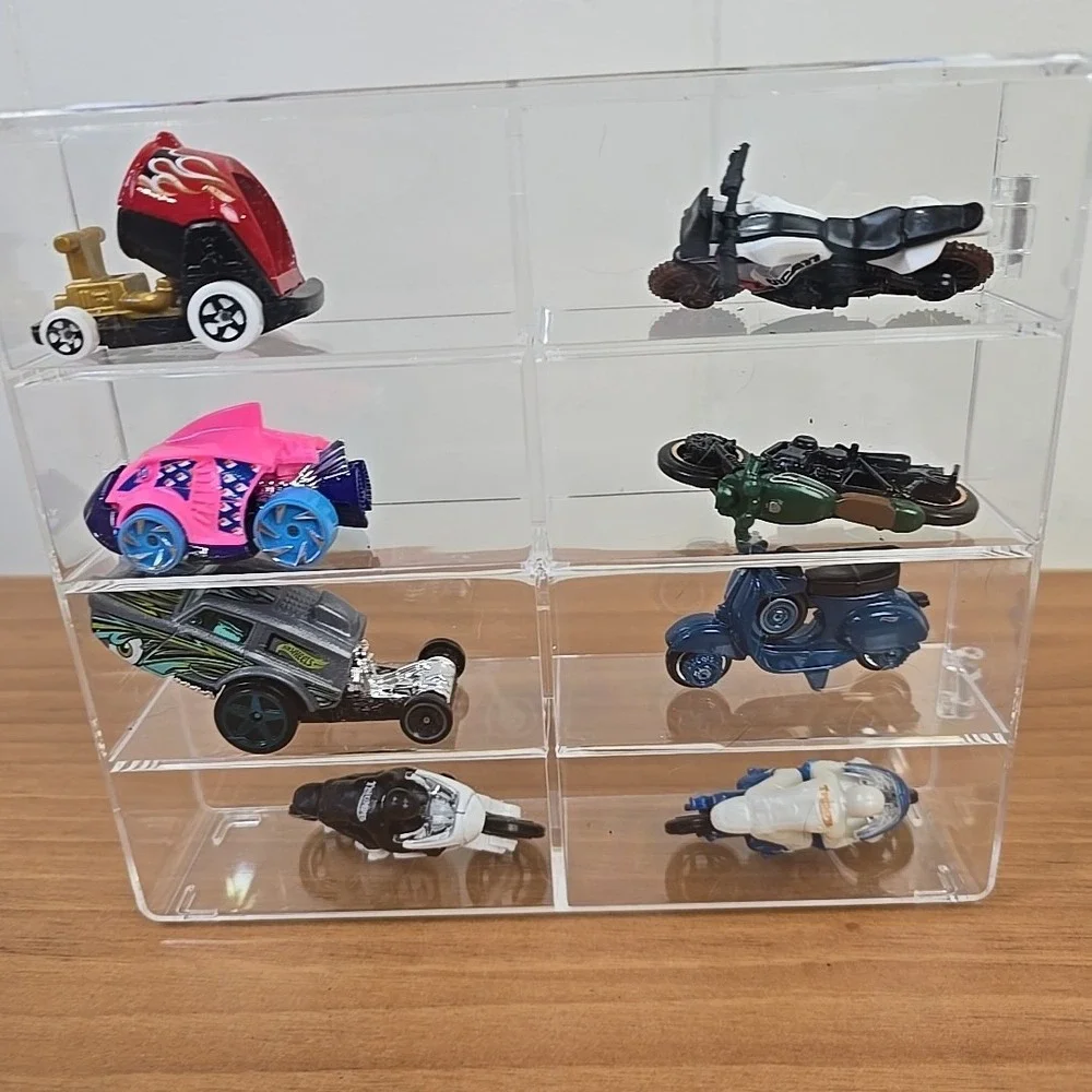 Clear Acrylic Display Case 1:64 Scale‎ Diecast Cars INCLUDING Mix AP of CARS x 8